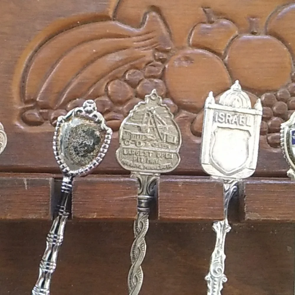 Lot of 16 Souvenir Spoons from US, Foreign Countries, Historical Events 🚀